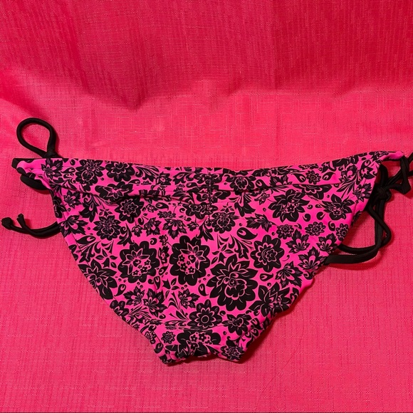 XHILARATION PINK & BLACK FLORAL BIKINI TOP M BOTTOMS SIZE S - Picture 4 of 9